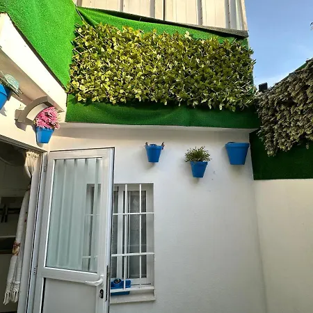 Δωμάτια σε οικογενειακή κατοικία Casa Sur H1 *