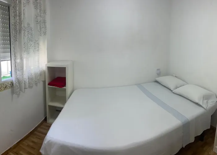 Проживание в семье Casa Sur H1